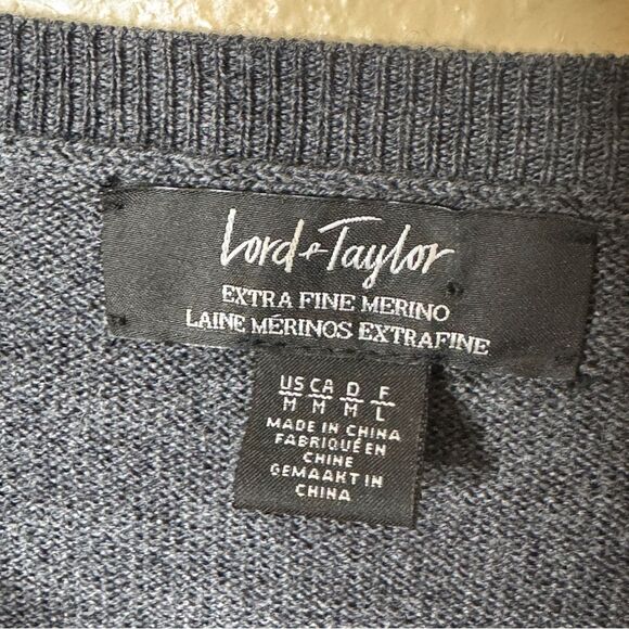 Lord + Tylor Sweater Women's Medium Gray V-Neck Pullover Fine Merino Wool - Picture 4 of 8